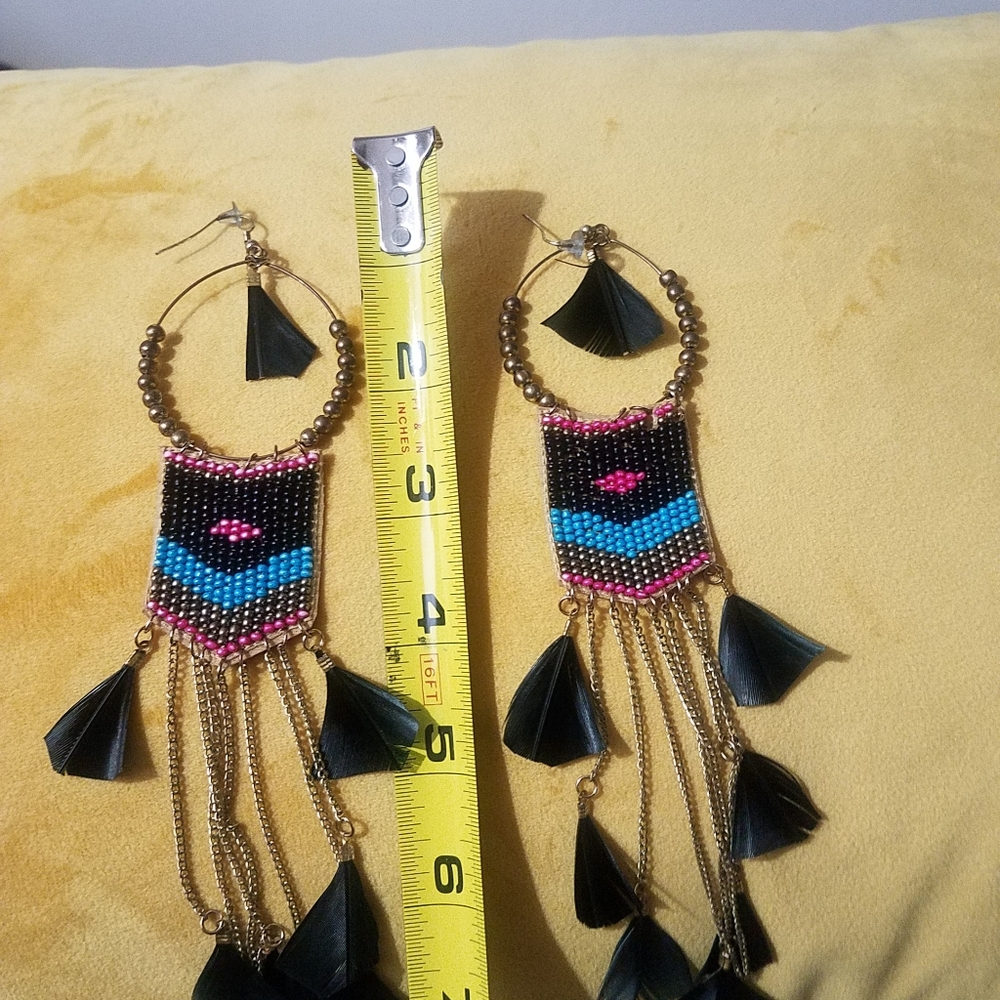 Jewelry - Picture 3 of 3
